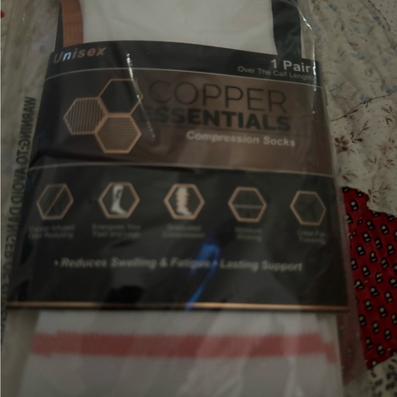 Compression Socks - White and Pink - Picture 3 of 6